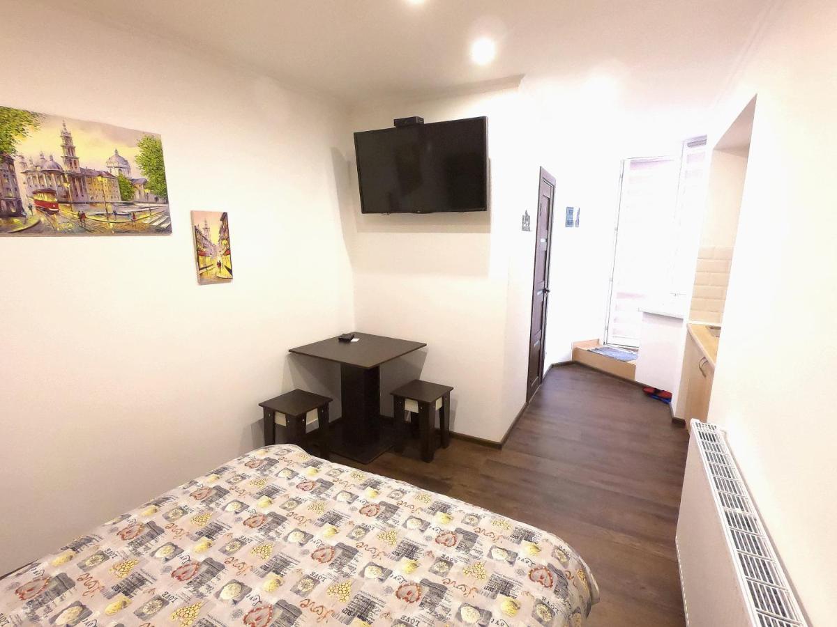 Style And Smart Apartamento Lviv Exterior foto